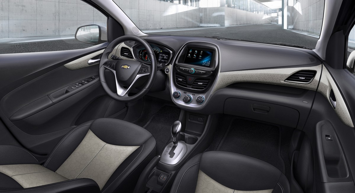 Chevrolet Spark giá siêu rẻ chỉ từ 279 triệu đồng có nên mua?