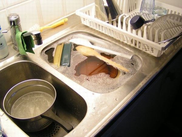 8 vật dụng trong nhà bạn nên làm sạch hàng ngày