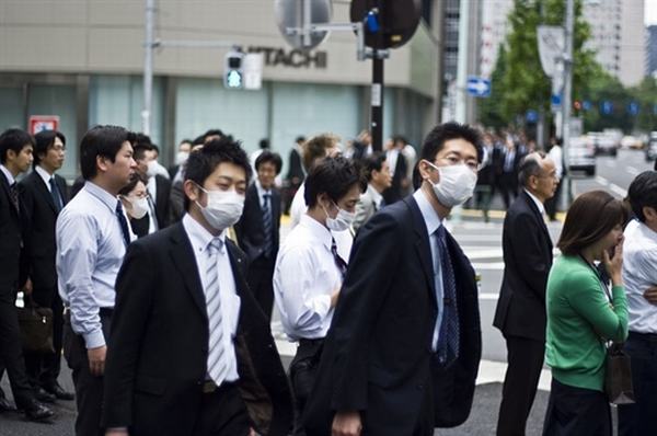 4 sự thật gây sốc đằng sau mức lương 'ngàn đô' khi làm việc ở Nhật