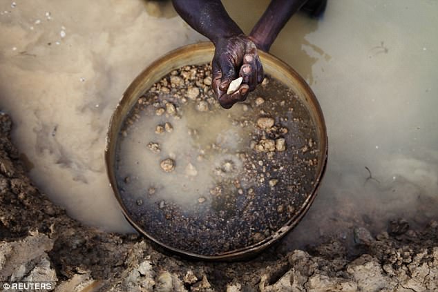 Bất ngờ tìm ra viên kim cương 1,4 nghìn tỉ ở Sierra Leone