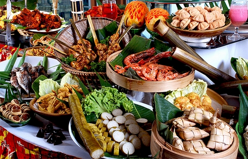 Nếm thử 1.000 món ăn tại Lễ hội Văn hóa ẩm thực, giải trí quốc tế 2017
