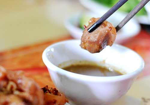 Bê chao và cá suối nướng - món ăn khoái khẩu khi đến Mộc Châu