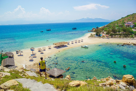 'Những con đường xuyên biển tuyệt đẹp ở Việt Nam