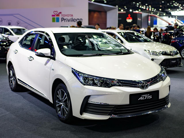 'Toyota Altis 2017 giá 600 triệu đồng có gì mới?