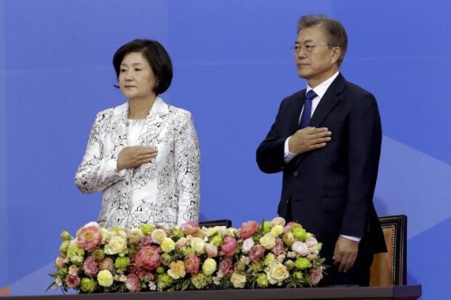 'Số phận kỳ lạ và chuyện tình cảm động của tân Tổng thống Hàn Quốc