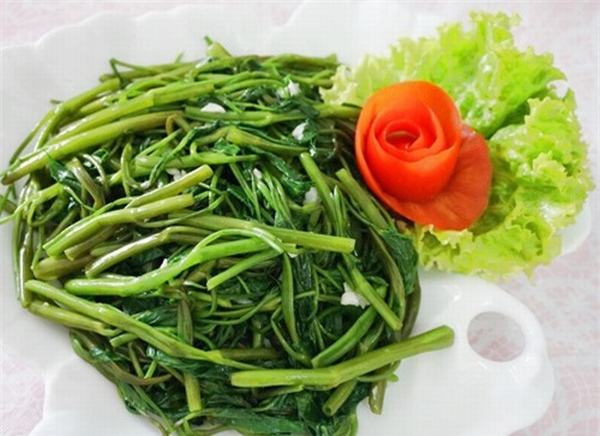 5 sai lầm cực kỳ nguy hiểm khi ăn rau xanh