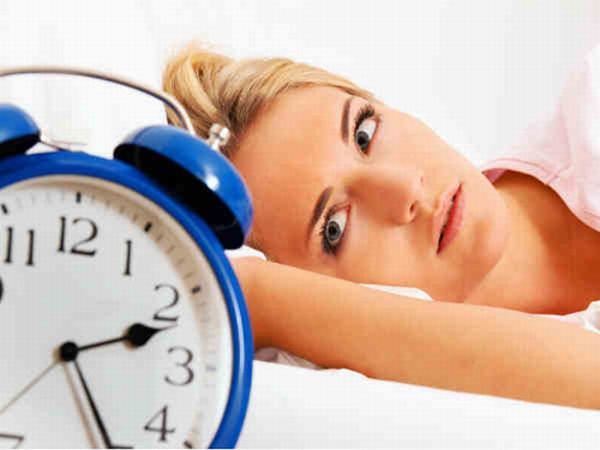9 thói quen nguy hiểm trước khi ngủ bạn nên tránh