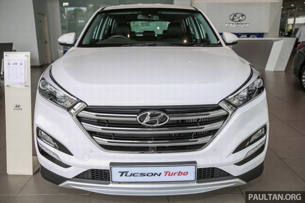Hyundai Tucson giá 775 triệu đồng vừa ra mắt có gì khác biệt?