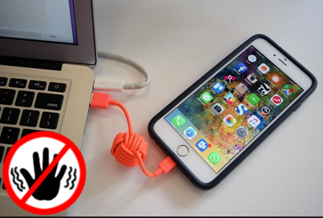 Những sai lầm khi sạc điện thoại khiến iPhone của bạn 'chết yểu'  Share
