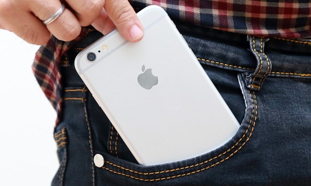 Quần áo có thể sạc pin cho điện thoại sẽ được sản xuất trong tương lai?