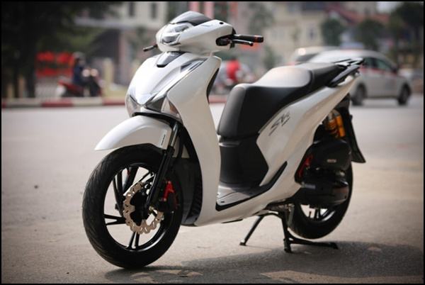 Honda SH, Yamaha NVX, Piaggio Medley…là những cái tên ấn tượng trong phân khúc xe tay ga cho nam giới được ưa chuộng tại thị trường Việt Nam.