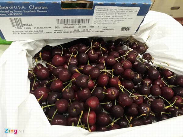 Cherry Trung Quốc giá 120.000 đồng một kg tràn ngập chợ mạng
