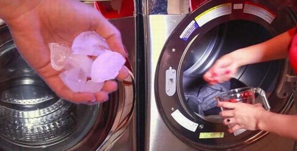Cho đá lạnh vào máy giặt có tác dụng gì mà phụ nữ nào cũng thích mê