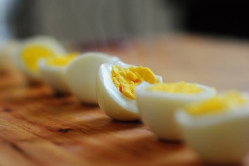 Ăn trứng sai cách nguy hại khôn lường, ăn đúng cách tốt hơn bỏ tiền mua nhân sâm