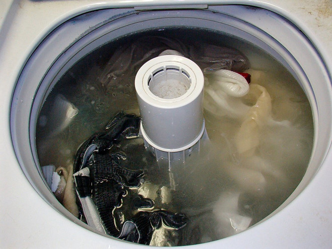 Sắp có máy giặt không cần... bột giặt, cho ra hệ thống nước siêu sạch