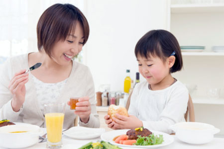 Sai lầm khi ăn sáng khiến trẻ kém thông minh, 90% mẹ Việt mắc phải