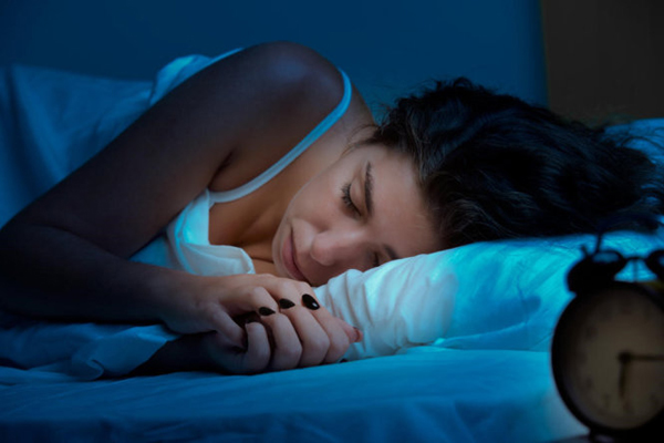 Sát giờ ngủ ban đêm vẫn làm điều này chẳng khác nào bạn tự tàn phá sức khỏe
