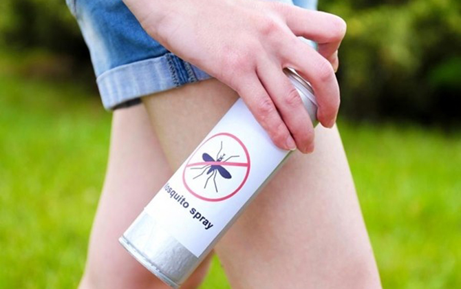 Thực hư công dụng của bình xịt muỗi bày bán tràn lan trên mạng