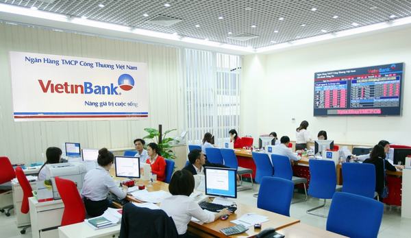 Mất gần 800 triệu đồng khi gửi tiết kiệm: Thêm hàng loạt khách hàng Vietinbank 