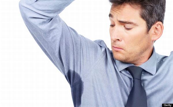 4 sai lầm thường gặp khi sử dụng lăn khử mùi cơ thể
