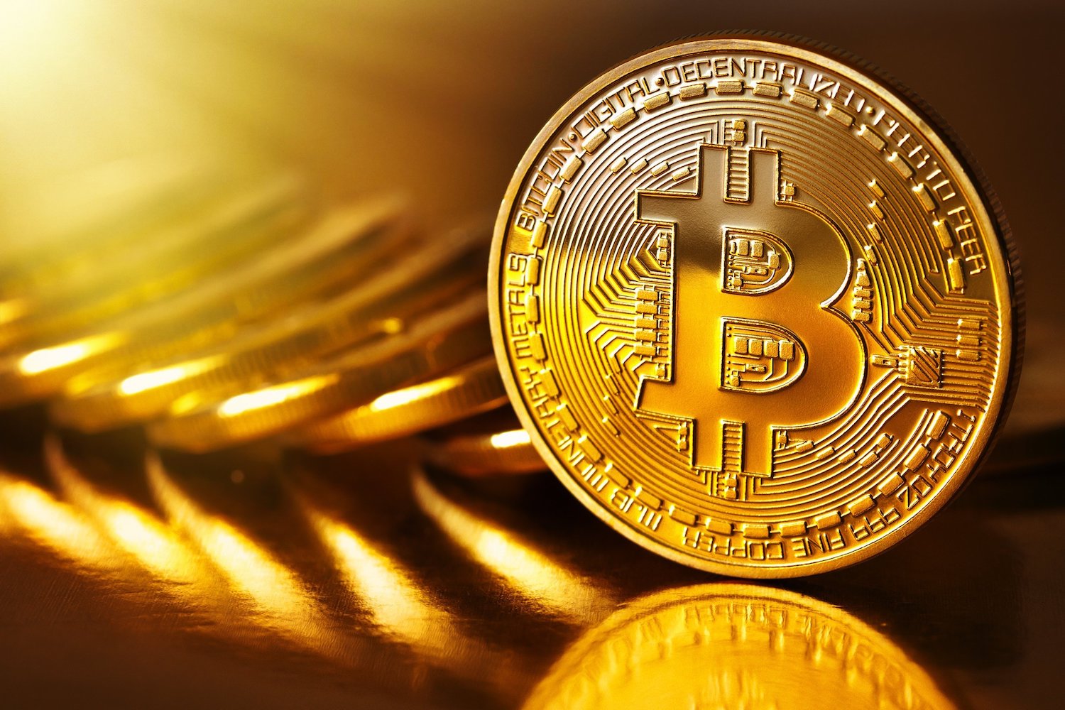 Liệu Bitcoin có thể thay thế vàng?