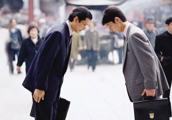 Những nguyên tắc cần nắm vững để có thể giao tiếp thành công với người Nhật