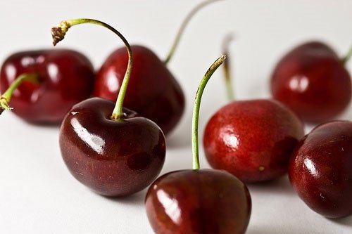 Quả cherry rất tốt nhưng sẽ thành thuốc độc nếu ăn không đúng cách