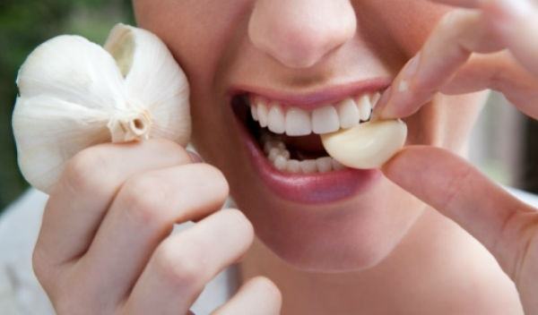 Bí kíp chữa trị tại nhà giúp 'con sâu răng không đục khoét thêm' và bớt đau nhức