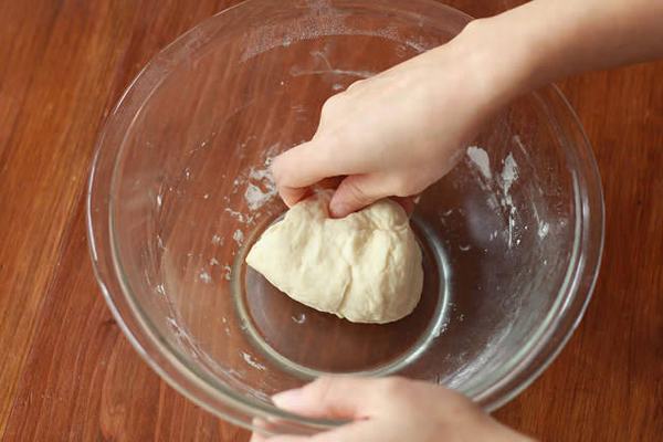 Cách làm bánh bao bằng nồi cơm điện vừa tiện vừa ngon