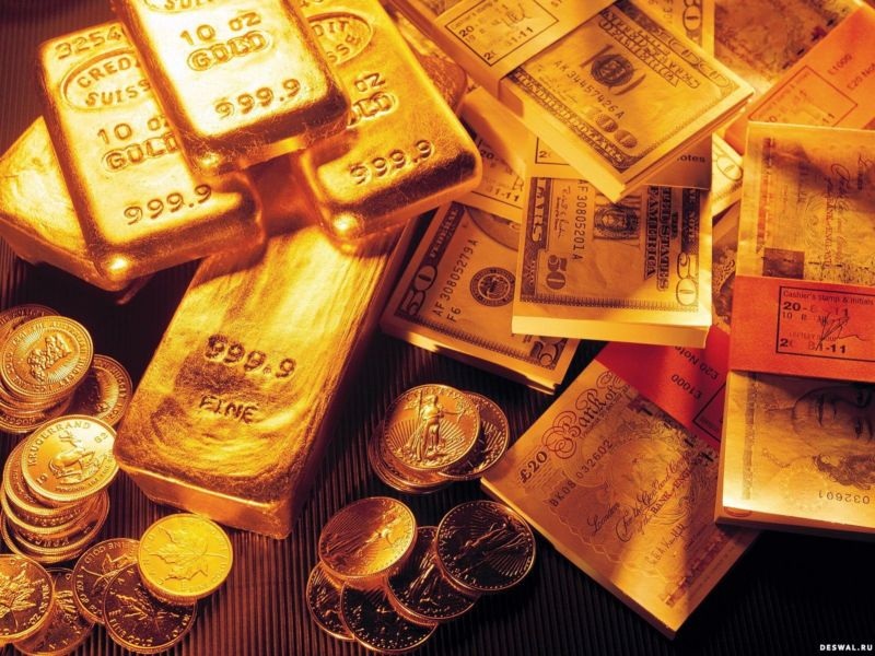 Giá vàng hôm nay ngày 18/10: Vàng 'tuột dốc', USD tăng mạnh