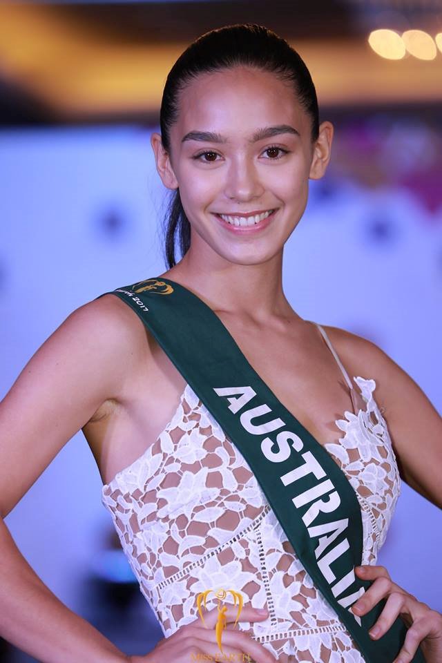 Mặt mộc gây thất vọng của Hà Thu và dàn thí sinh Hoa hậu Trái đất 2017