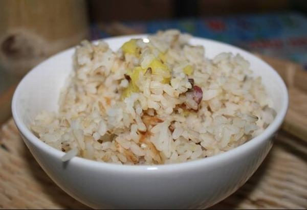 Vì sao gạo còn cám đen lại tốt hơn gạo trắng rất nhiều?