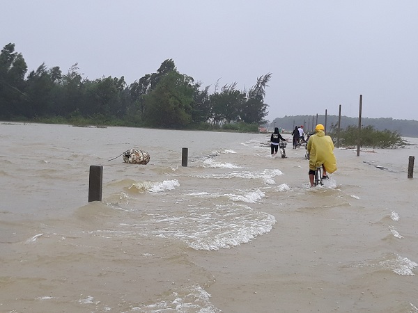 14 yêu cầu của Thủ tướng để khắc phục hậu quả bão và mưa lũ tại miền Trung, Tây Nguyên