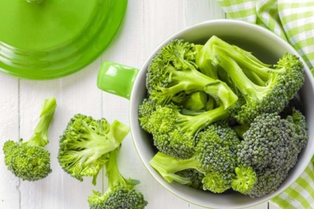 6 dấu hiệu cho thấy bạn đã không ăn đủ lượng rau củ quả cần thiết