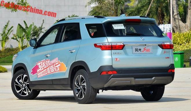 SUV 7 chỗ Trung Quốc mới giá chỉ 239 triệu khiến người Việt phát thèm