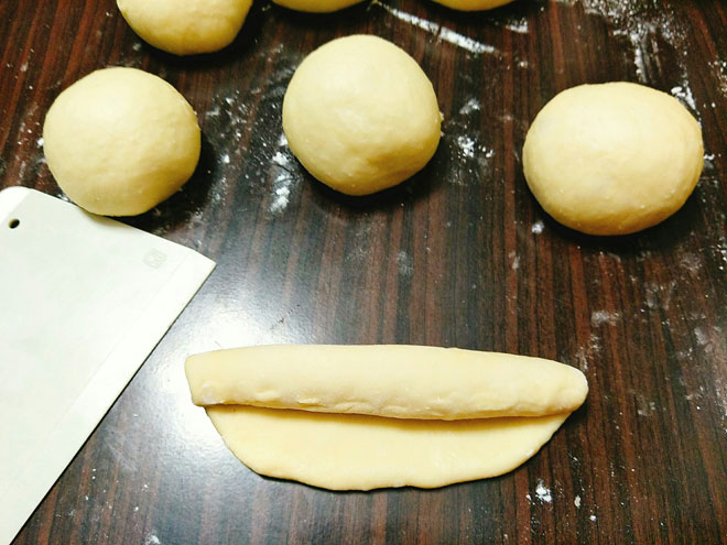 Tự làm bánh mì tươi đơn giản, thơm phức ngon hơn ngoài hàng