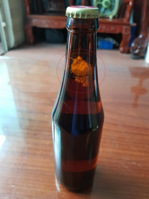 Tòa án chính thức thụ lý vụ chai bia Sài Gòn có ‘vật thể lạ’