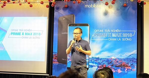 Xuất hiện smartphone Việt có 4 camera