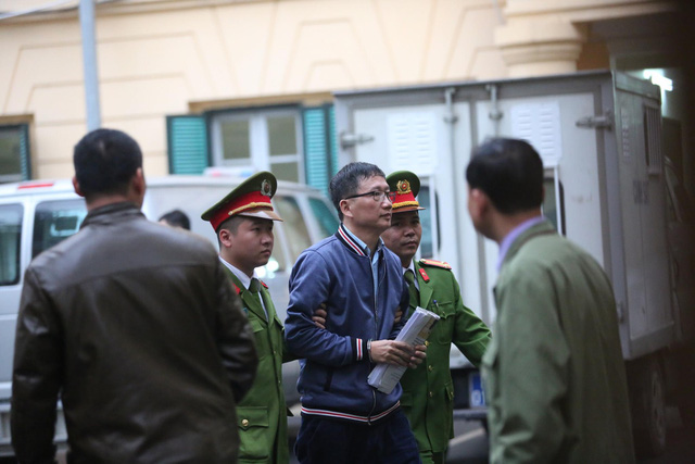  Bị cáo Trịnh Xuân Thanh được giải tới tòa 