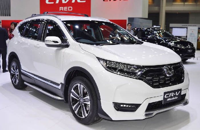 Vì sao Honda và Toyota tạm ngừng nhập khẩu ô tô về Việt Nam?