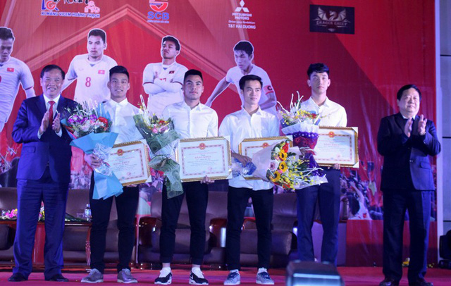 4 tuyển thủ U23 quê Hải Dương nhận được bao nhiêu tiền thưởng trong Lễ vinh danh ?