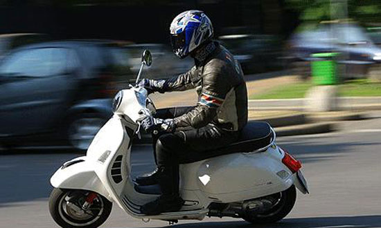 Sai lầm 'chết người' khi đi xe máy mà người Việt rất hay mắc