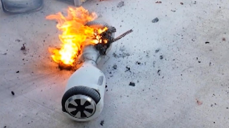 'Mồi lửa' nguy hiểm từ những thiết bị dùng pin lithium kém chất lượng