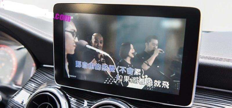 Phát sốt chiếc SUV mới ‘đẹp long lanh’ có sẵn cả dàn Karaoke, giá chỉ 280 triệu đồng