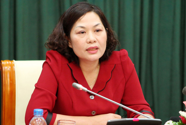  Bà Nguyễn Thị Hồng, Phó Thống đốc NHNN khuyến cáo khi phát hiện dấu hiệu bất thường chủ thẻ cần báo ngay cho TCTD và các cơ quan chức năng để kịp thời ngăn chặn việc lạm dụng chiếm đoạt tài sản. Ảnh: M.N 
