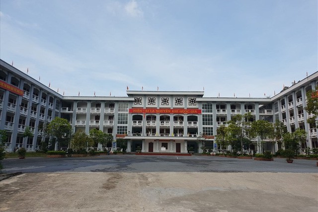 Những ngày qua, Trường THPT chuyên Hà Giang - nơi nhiều thí sinh sửa điểm theo học là tâm điểm của xã hội. Ảnh: H.N