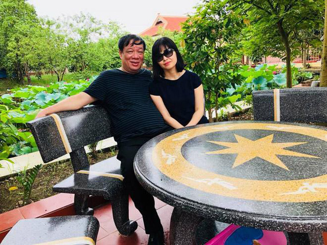 Nữ ca sĩ Trang Nhung và chồng - doanh nhân Ngô Nhật Phương.