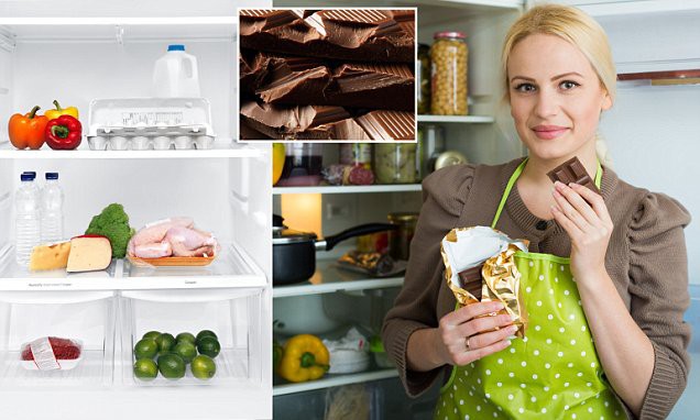 Ăn dưa hấu để trong tủ lạnh, người đàn ông phải cắt bỏ 70cm ruột: Cảnh báo cho việc lưu trữ thức ăn trong tủ lạnh không đúng cách