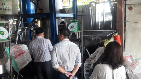 Đà Nẵng: Sản xuất đá viên bẩn, một cơ sở bị lập biên bản