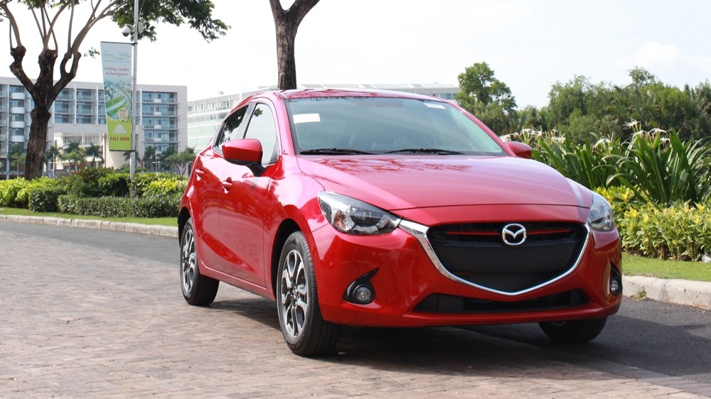 Giá xe Mazda tháng 8/2018: Giảm giá tháng ngâu